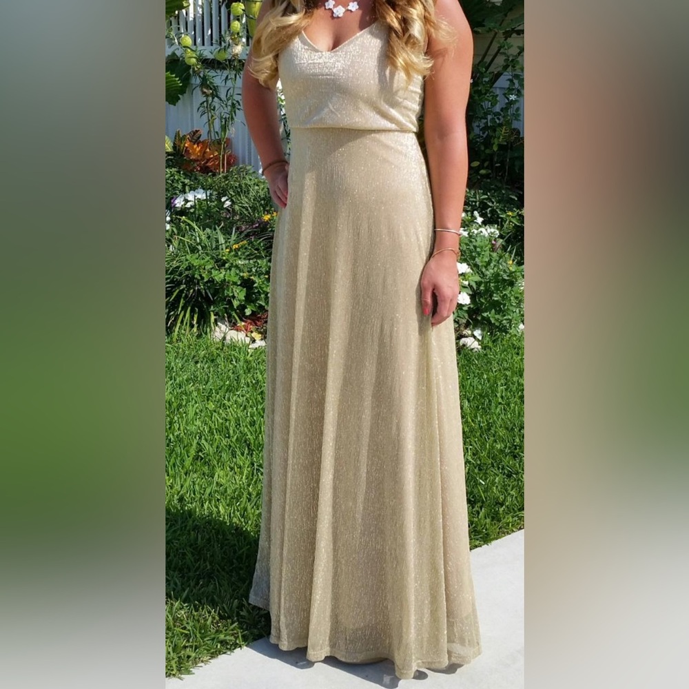 Lulu’s gold maxi dress